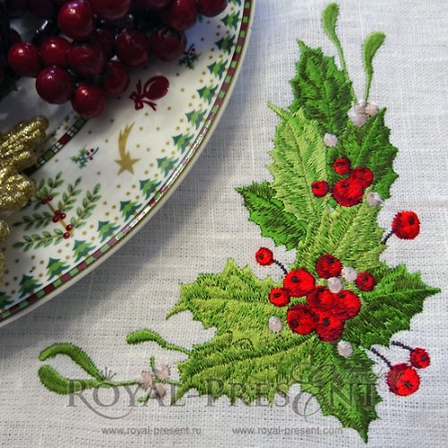 Vintage Christmas Machine Embroidery Design with holly berry Vintage Christmas Machine Embroidery Design with holly berry